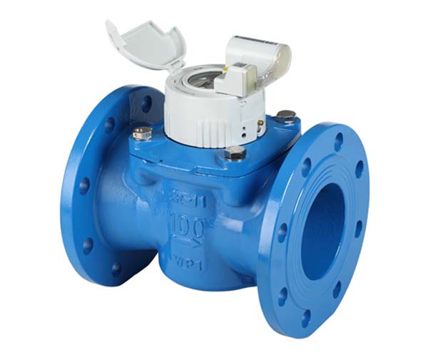 Figuur 5: Horizontale Woltman turbinewatermeter voorzien van een uitleesmodule met inductieve sensor.